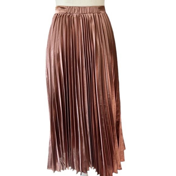 Allegra K Knife Pleated Satin Midi Skirt Size Large NWT - Picture 3 of 10